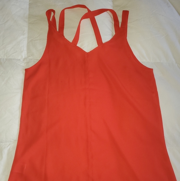 Red camisole - Picture 3 of 5